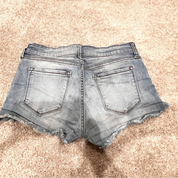 🔥BUY TWO GET ONE 50% OFF🔥
*Discount applied when you create a bundle* - Picture 3 of 3